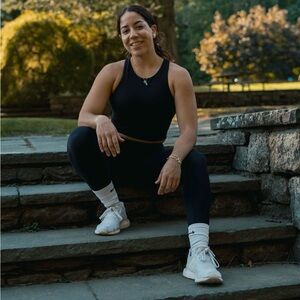 Meet your Posher, Yvette